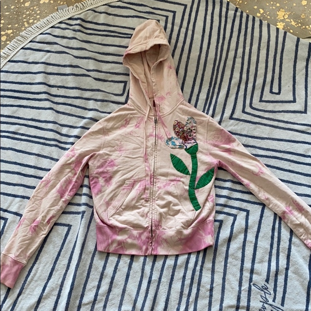 Lucky Brand pink tye dye flower hooded sweathirt